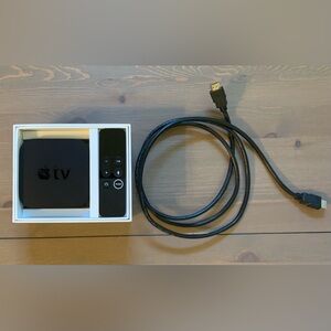 Apple TV 💚 4K, with free 6’ HDMI cable, used
